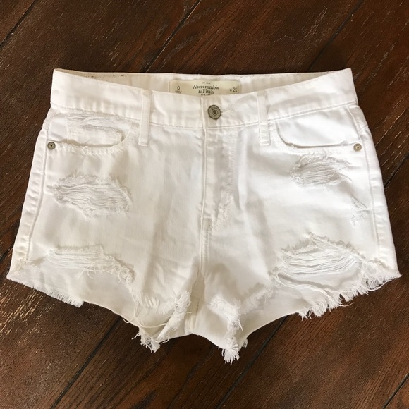 Abercrombie & Fitch Pants - Abercrombie & Fitch Shorts